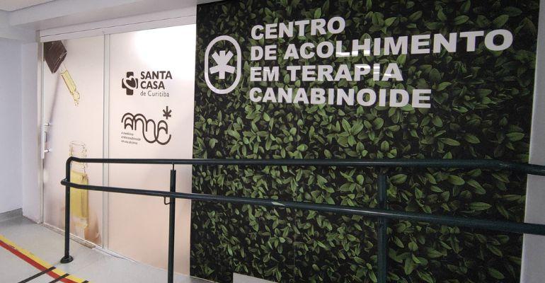 centro-terapia-cannabioide-santa-casa-curitiba.jpg